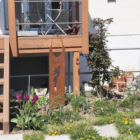 Sleep And Go Bed and Breakfast Mundelsheim Eksteriør billede