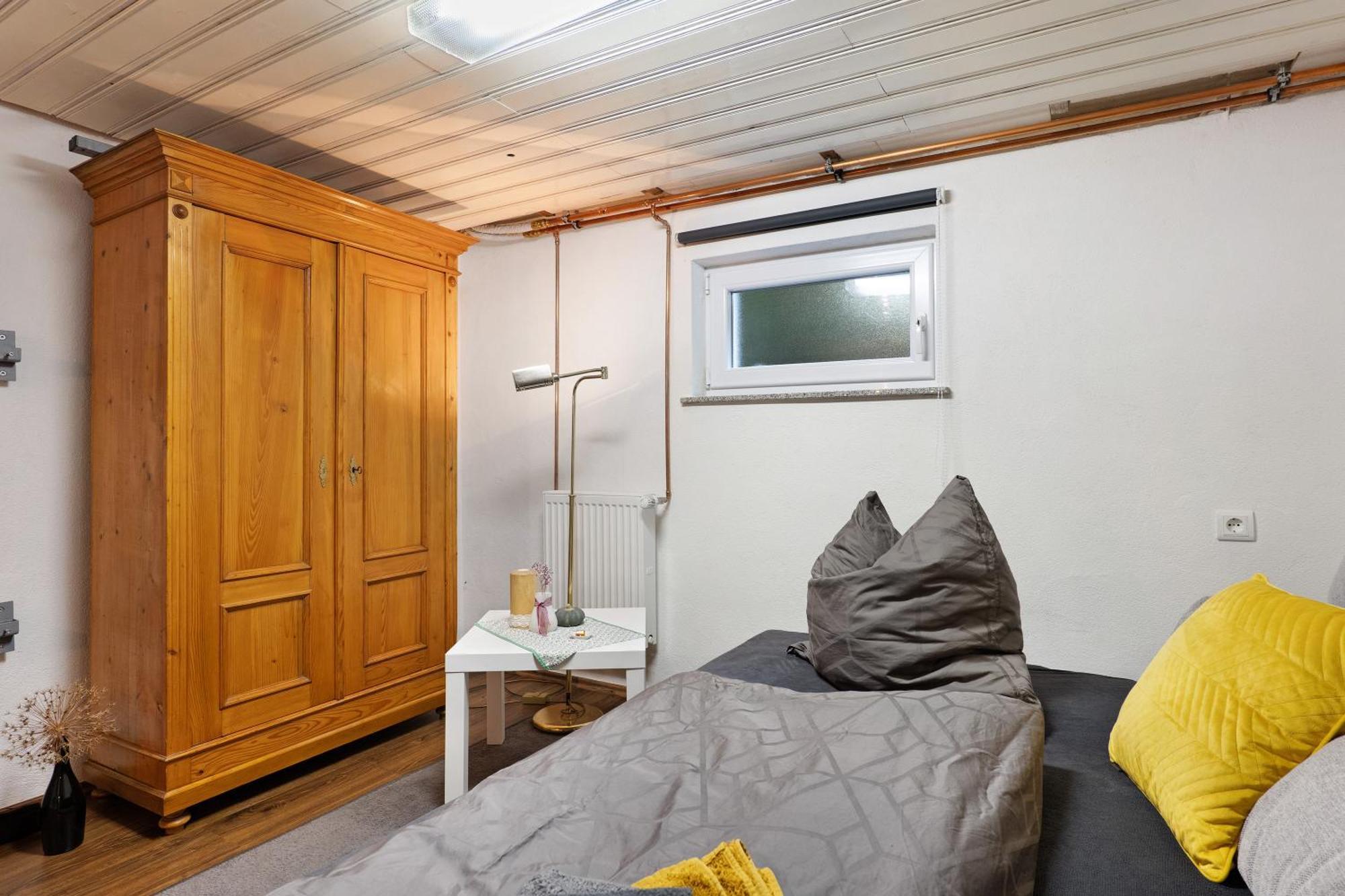 Sleep And Go Bed and Breakfast Mundelsheim Eksteriør billede